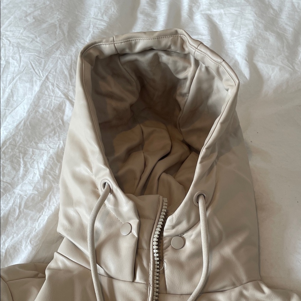 Zara Beige Hooded Puffer Coat - Picture 7 of 9